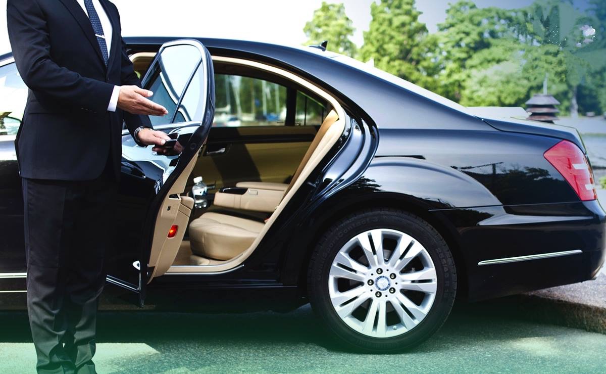 Intérieur spacieux Driver Nas